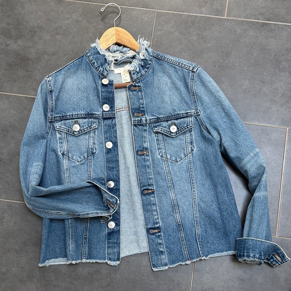 H&M Light Blue Frayed Collar Denim Jacket
